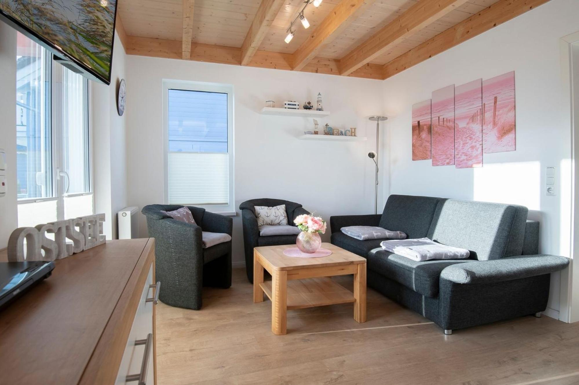 Seepark Suessau Ferienhaus Seerose 3 Exterior photo